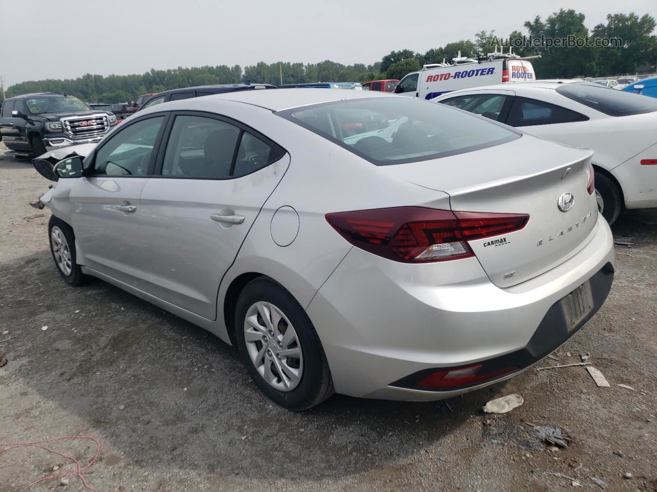 2019 Hyundai Elantra Se Серебряный vin: 5NPD74LF9KH422455