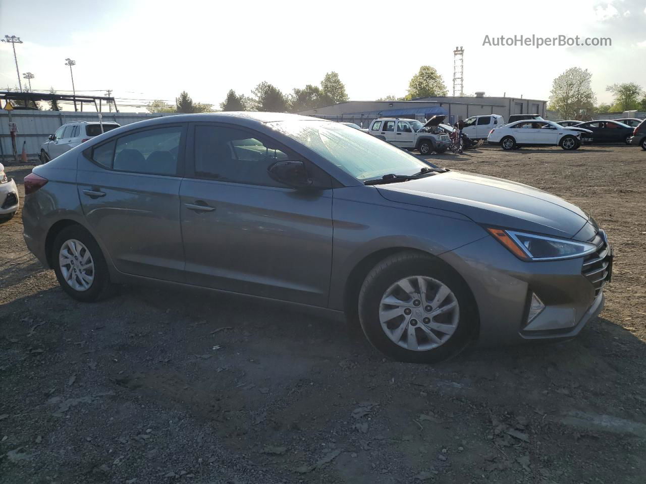 2019 Hyundai Elantra Se Gray vin: 5NPD74LF9KH432466