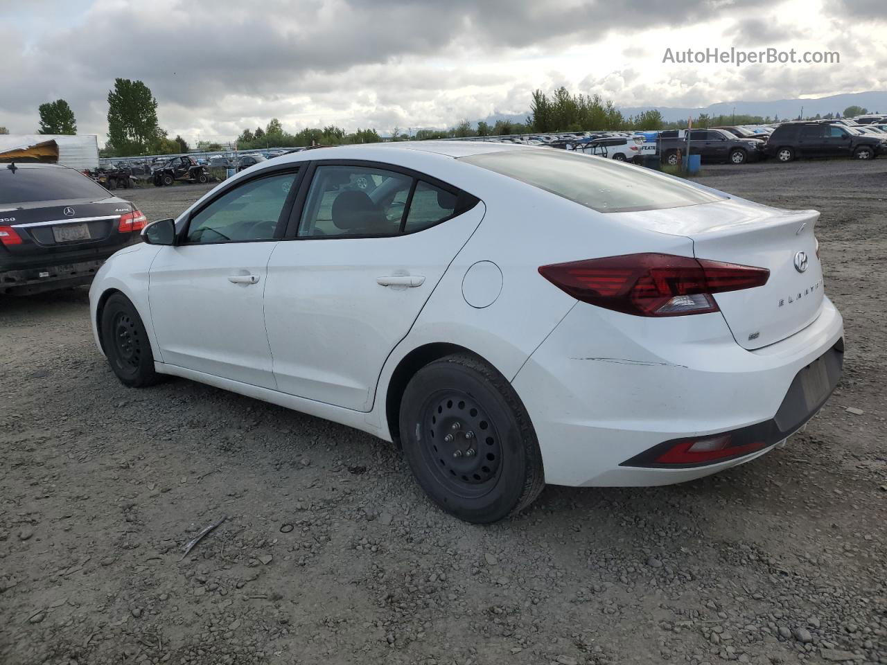 2019 Hyundai Elantra Se White vin: 5NPD74LF9KH449347