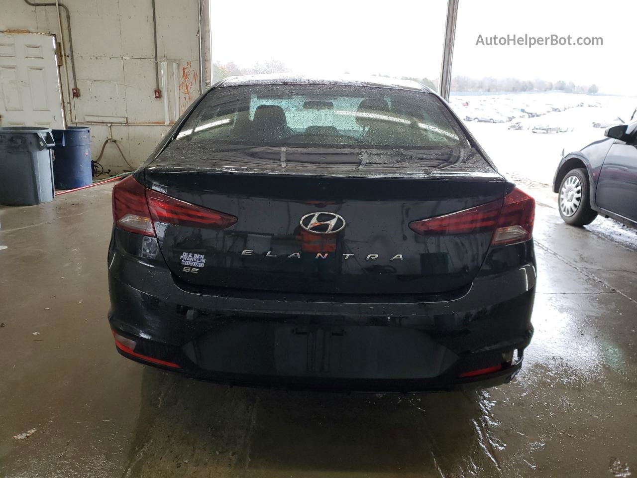 2019 Hyundai Elantra Se Black vin: 5NPD74LF9KH483305