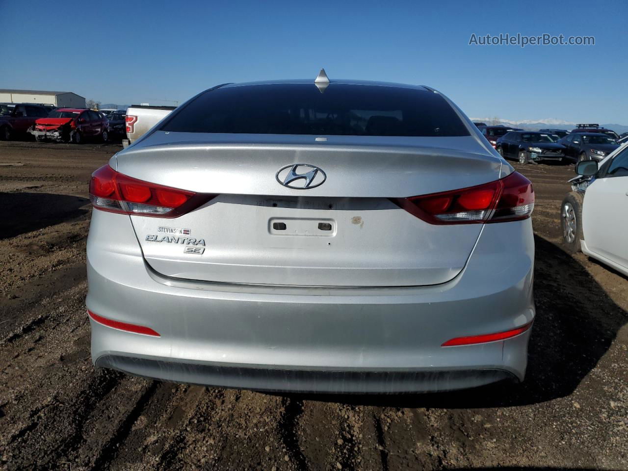 2017 Hyundai Elantra Se Silver vin: 5NPD74LFXHH137353