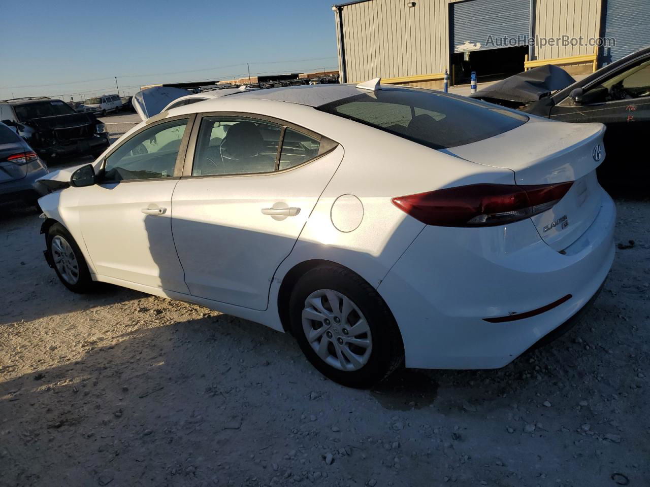 2017 Hyundai Elantra Se White vin: 5NPD74LFXHH179697