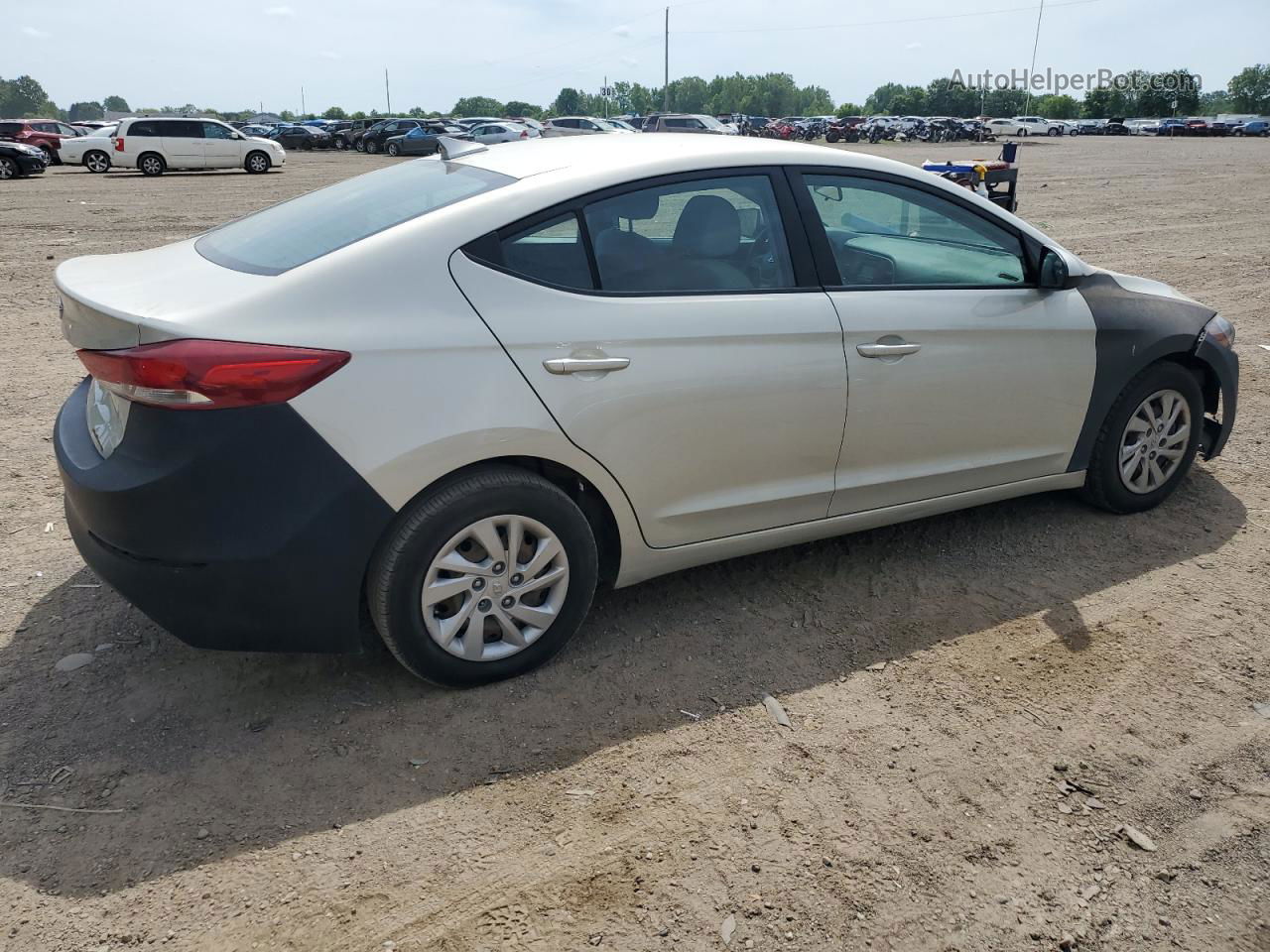 2017 Hyundai Elantra Se Beige vin: 5NPD74LFXHH185029