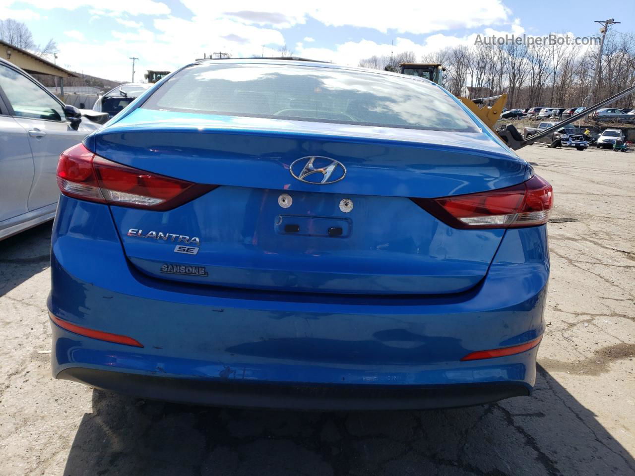 2018 Hyundai Elantra Se Blue vin: 5NPD74LFXJH295178