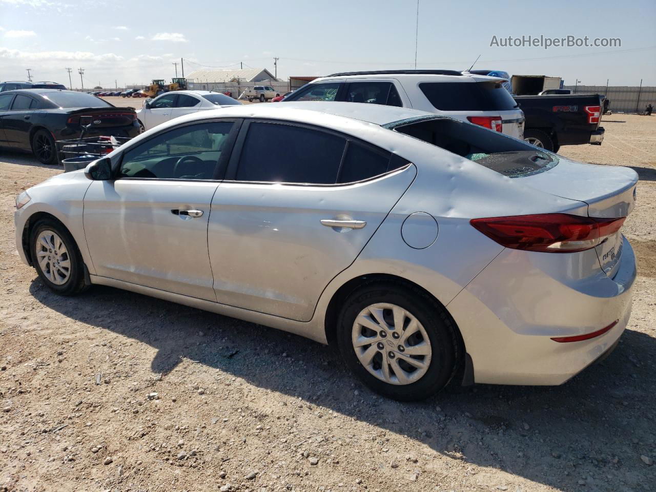 2018 Hyundai Elantra Se Silver vin: 5NPD74LFXJH354763