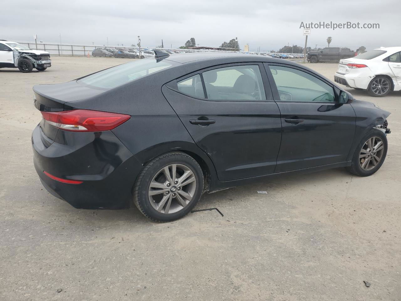 2017 Hyundai Elantra Se Black vin: 5NPD84LF0HH029157