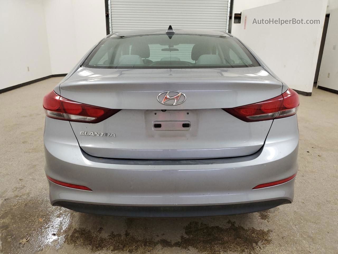 2017 Hyundai Elantra Se Серебряный vin: 5NPD84LF0HH064877