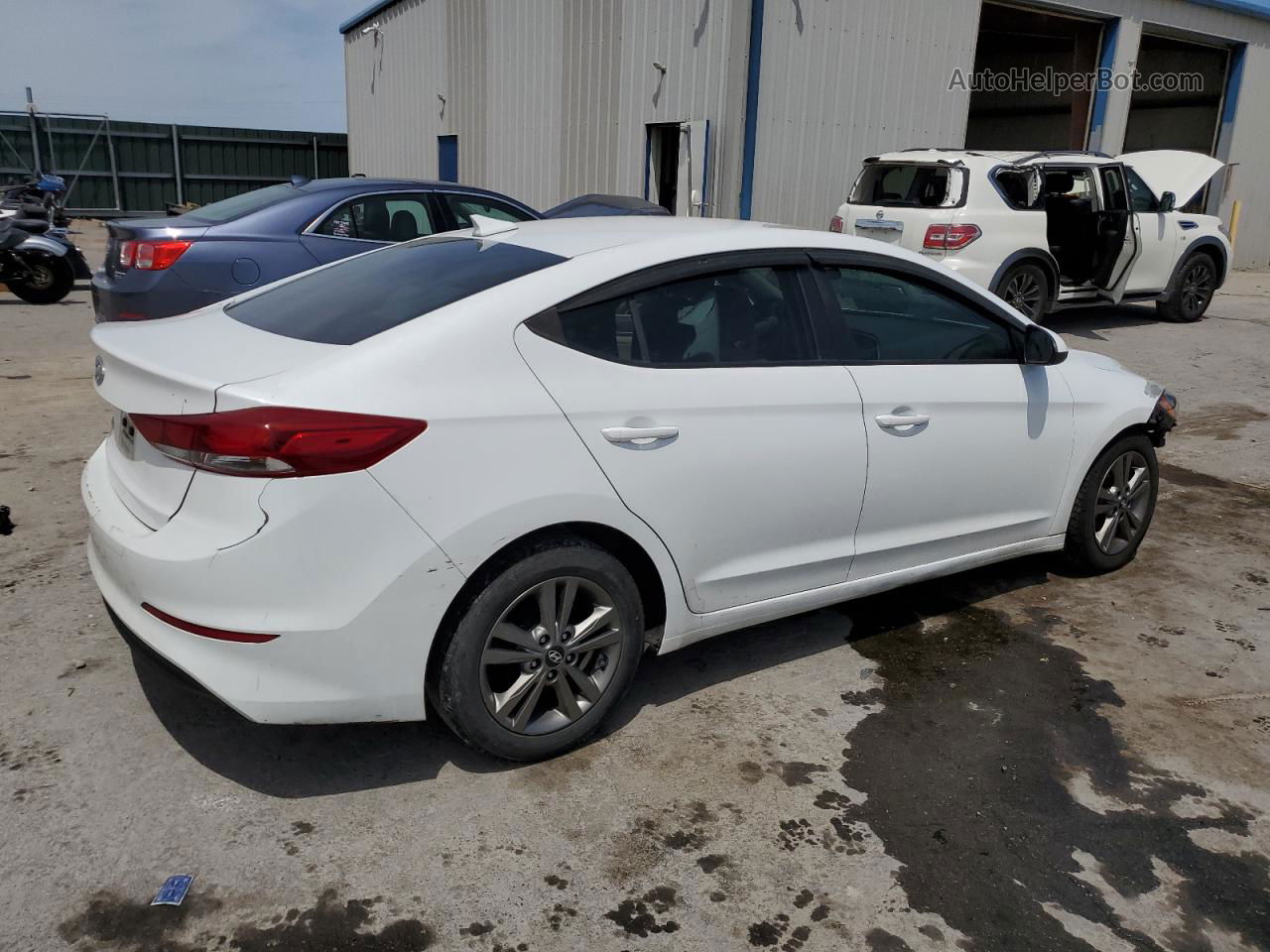 2017 Hyundai Elantra Se White vin: 5NPD84LF0HH210615