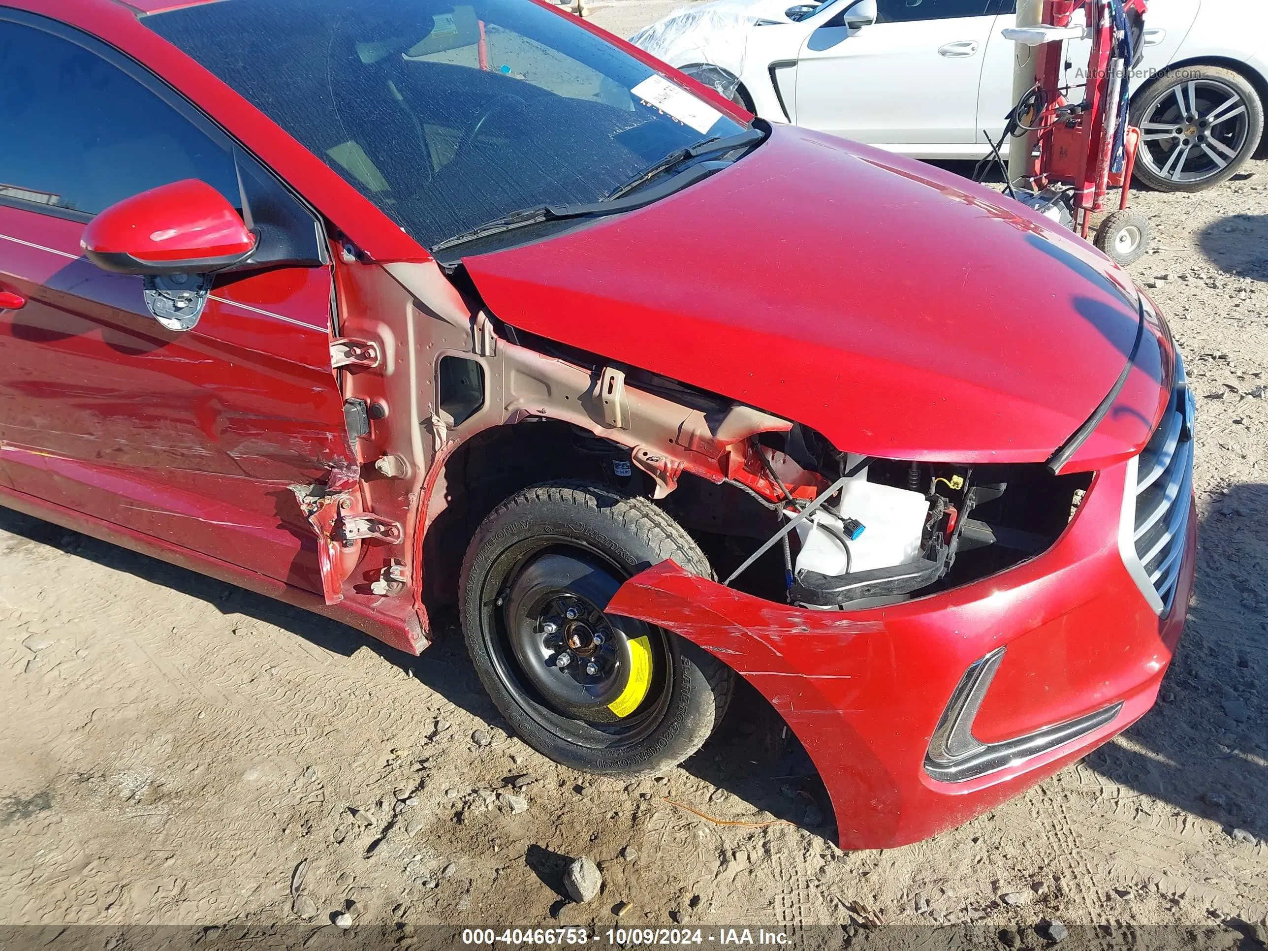2018 Hyundai Elantra Value Edition Red vin: 5NPD84LF0JH254572