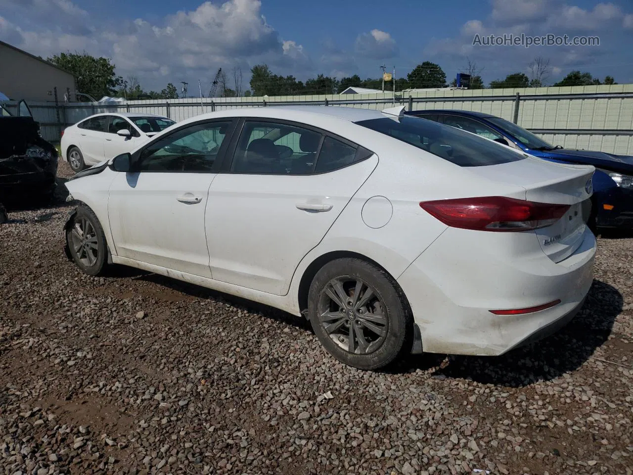 2018 Hyundai Elantra Sel White vin: 5NPD84LF0JH271825