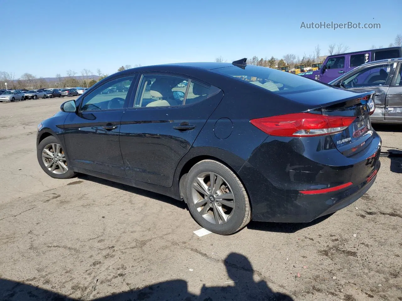 2018 Hyundai Elantra Sel Black vin: 5NPD84LF0JH345020