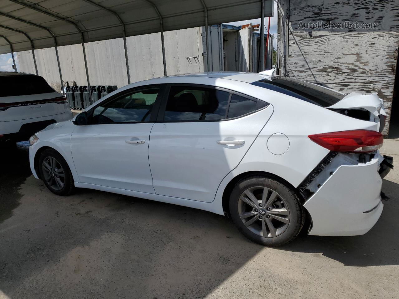 2018 Hyundai Elantra Sel White vin: 5NPD84LF0JH357491