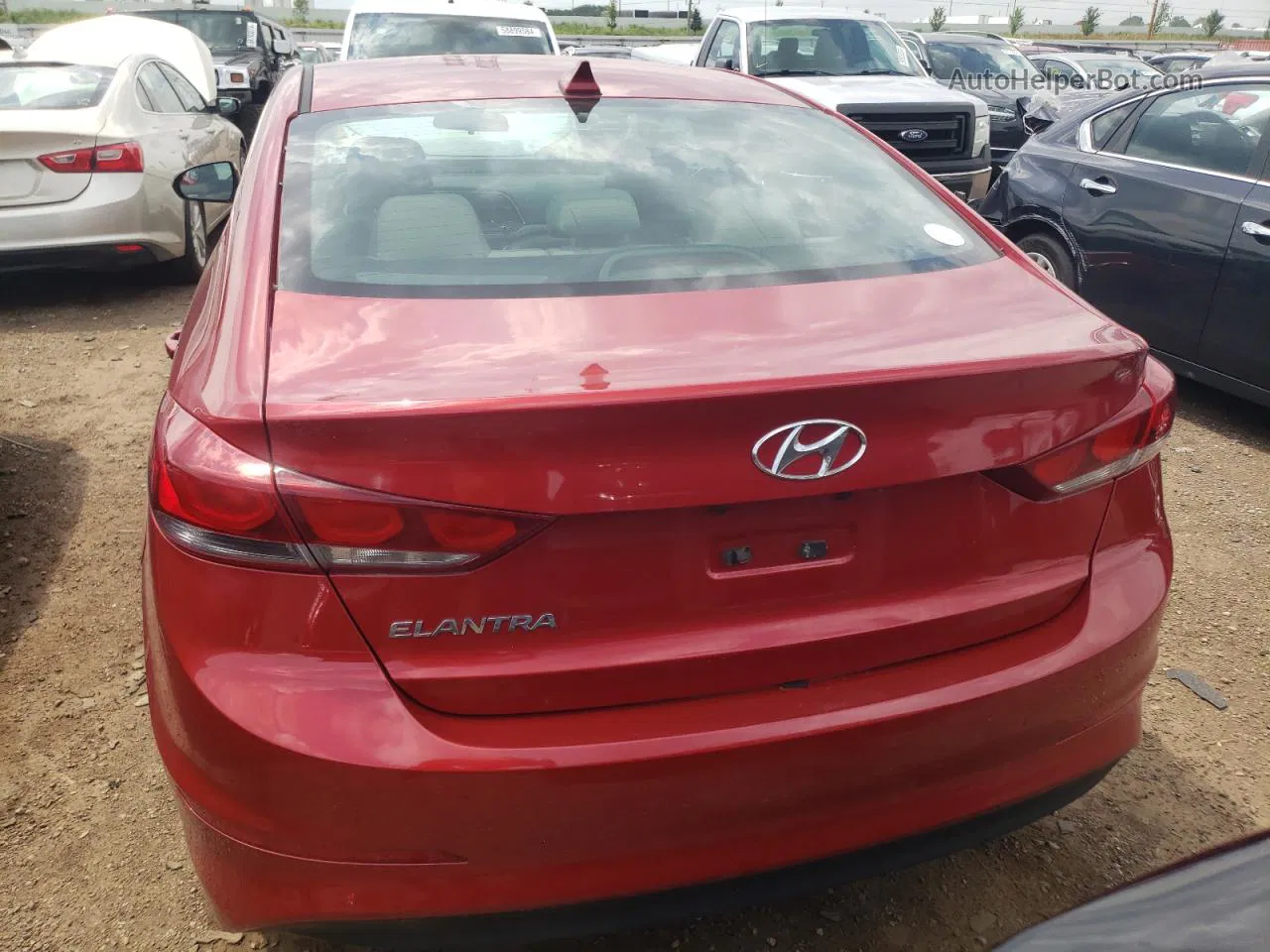 2017 Hyundai Elantra Se Red vin: 5NPD84LF1HH028406