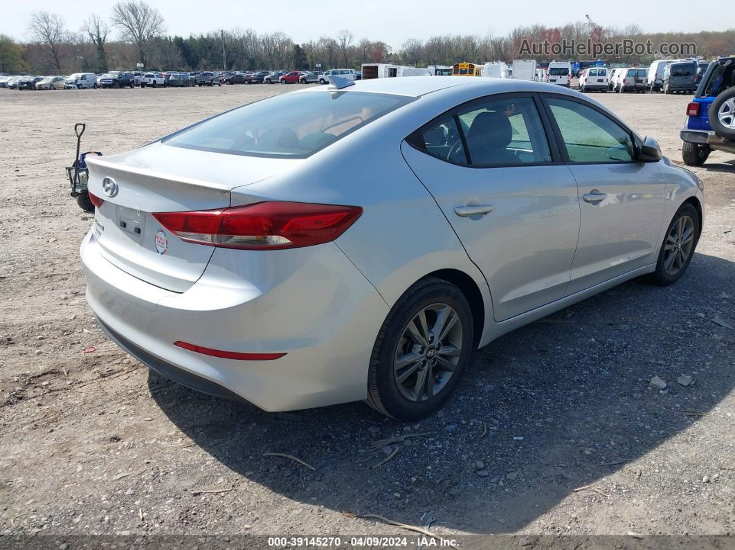 2018 Hyundai Elantra Sel Серебряный vin: 5NPD84LF1JH226280