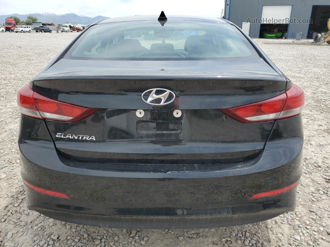 2018 Hyundai Elantra Sel Black vin: 5NPD84LF1JH327691