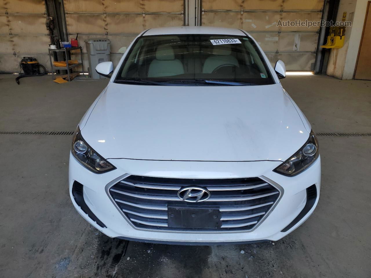 2018 Hyundai Elantra Sel White vin: 5NPD84LF1JH358620