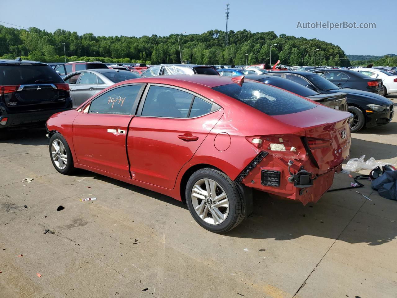 2019 Hyundai Elantra Sel Red vin: 5NPD84LF1KH426254