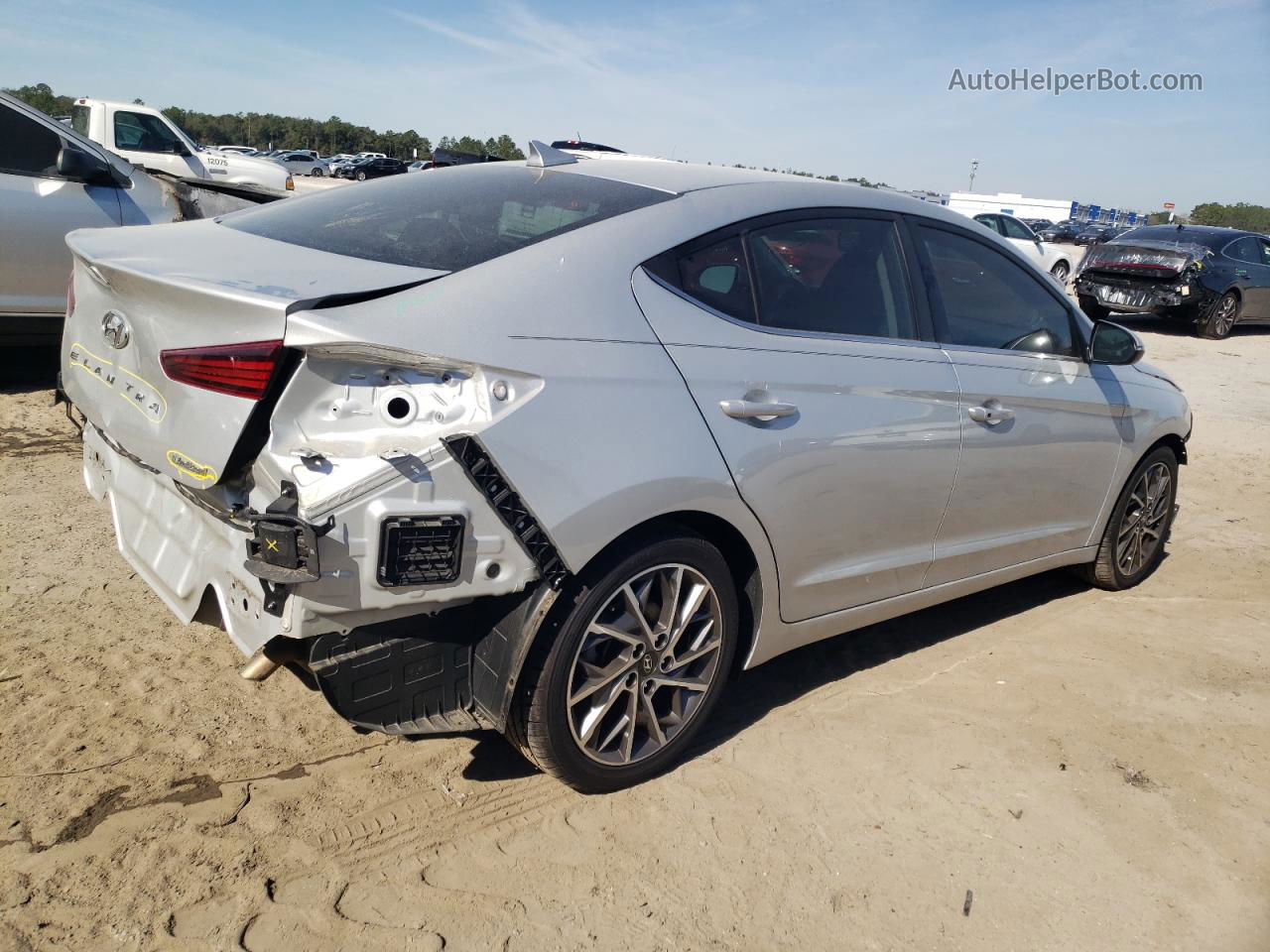 2019 Hyundai Elantra Sel Silver vin: 5NPD84LF1KH481349