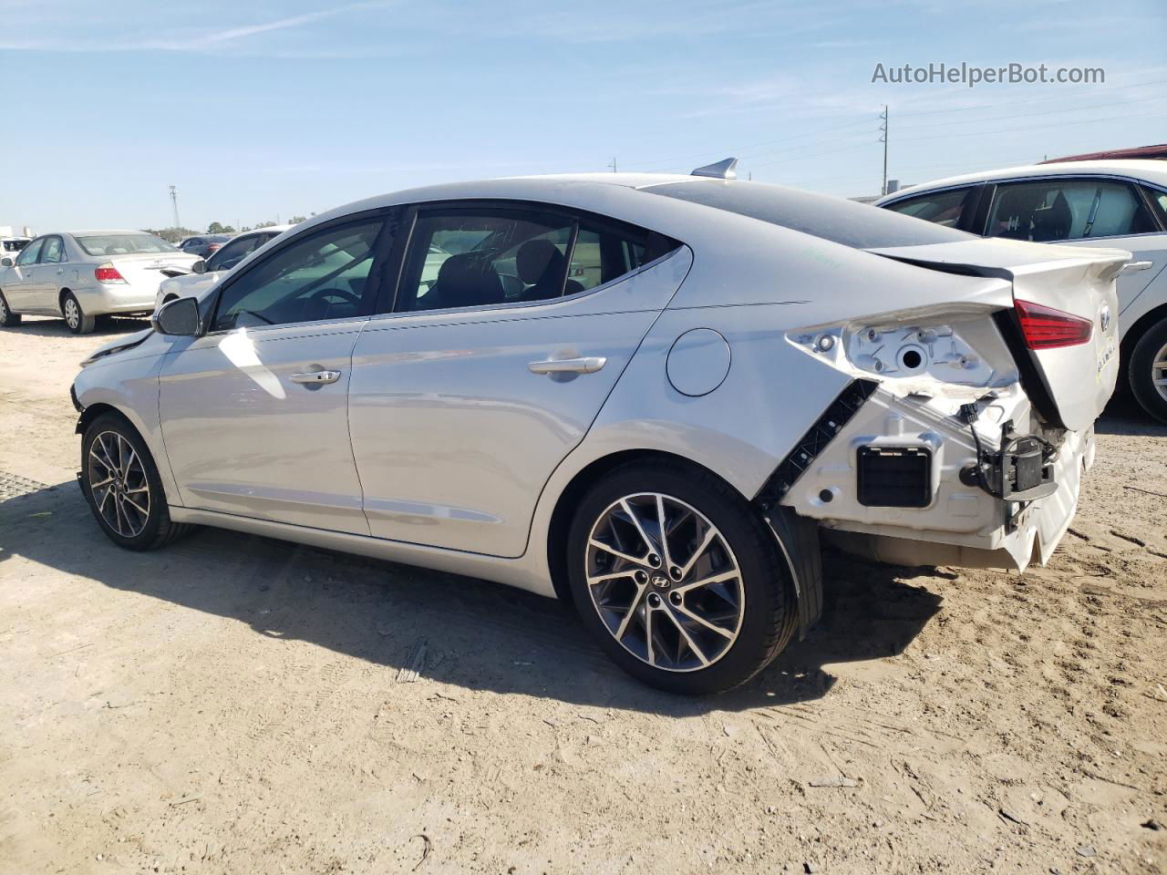 2019 Hyundai Elantra Sel Silver vin: 5NPD84LF1KH481349