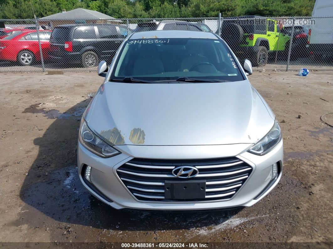 2017 Hyundai Elantra Se Silver vin: 5NPD84LF2HH038538