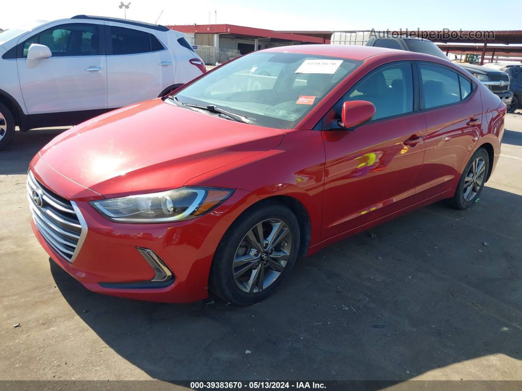 2017 Hyundai Elantra Se Red vin: 5NPD84LF2HH041018