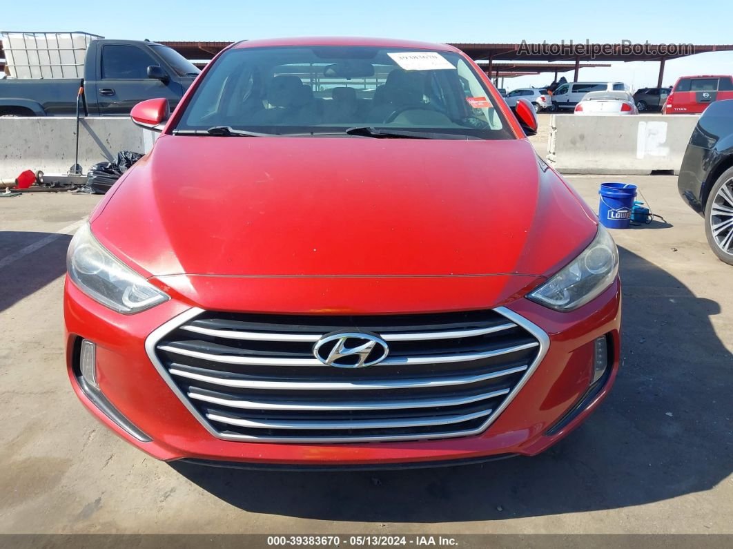 2017 Hyundai Elantra Se Red vin: 5NPD84LF2HH041018