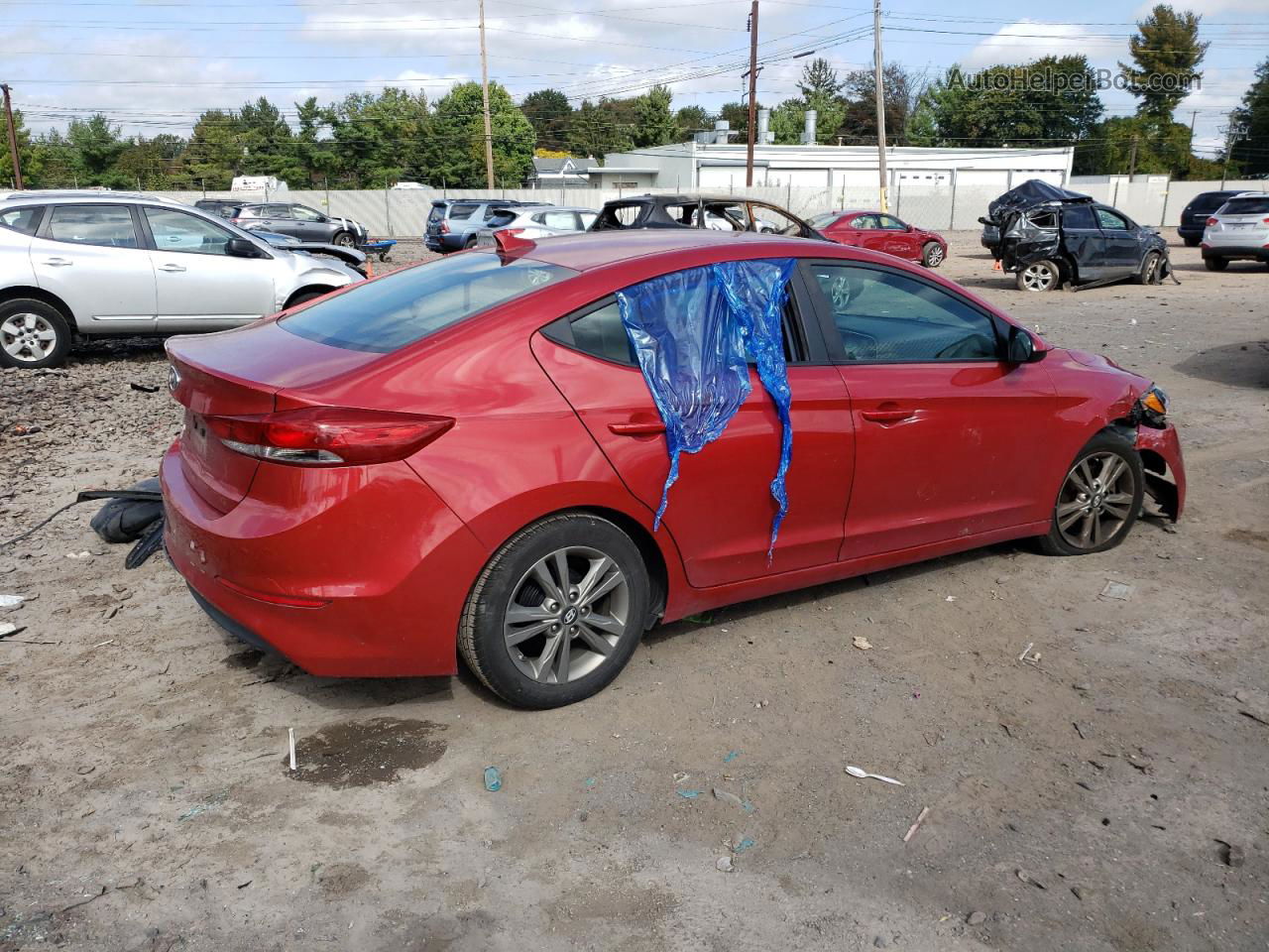 2017 Hyundai Elantra Se Красный vin: 5NPD84LF2HH107325