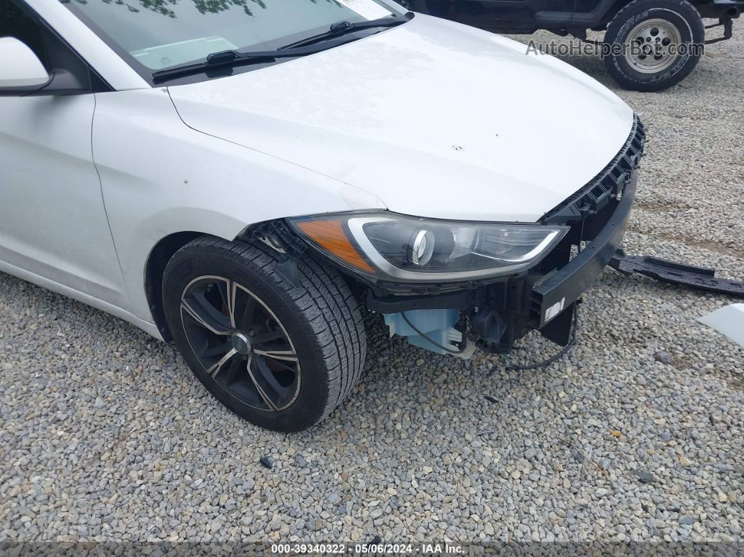 2017 Hyundai Elantra Se White vin: 5NPD84LF2HH149686