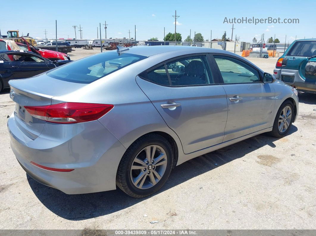 2017 Hyundai Elantra Se Серебряный vin: 5NPD84LF2HH202645