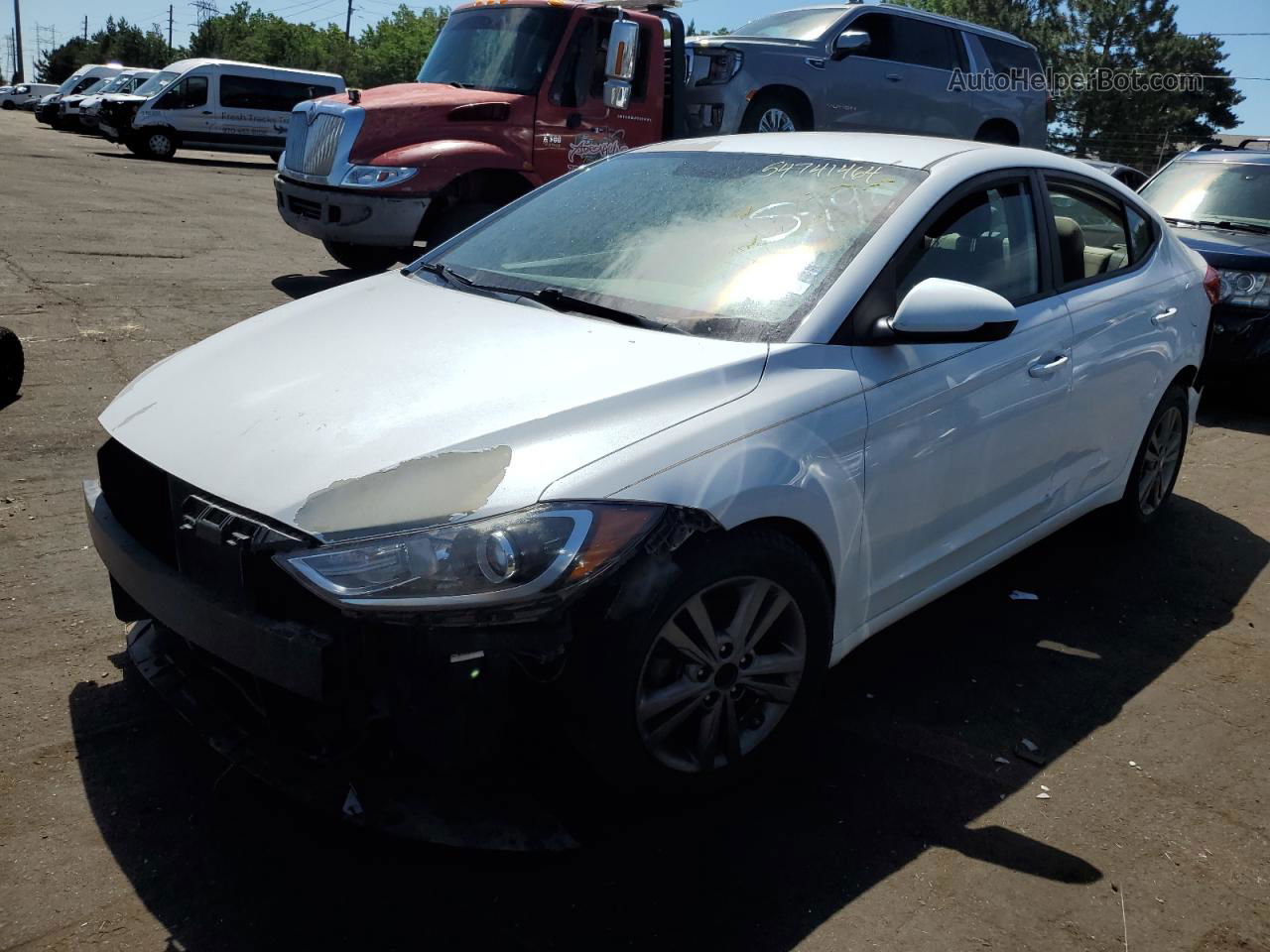 2018 Hyundai Elantra Sel White vin: 5NPD84LF2JH239099