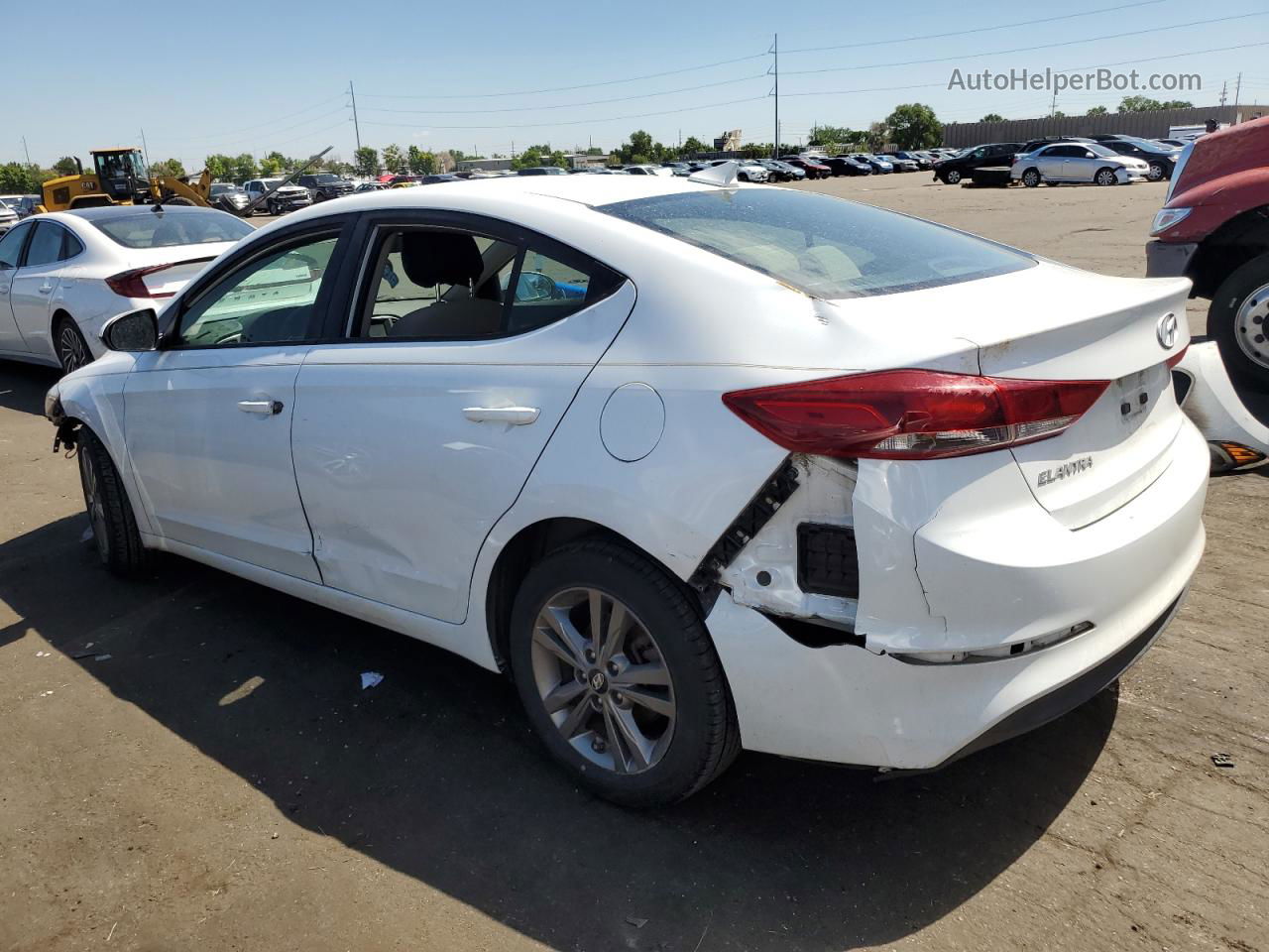 2018 Hyundai Elantra Sel White vin: 5NPD84LF2JH239099