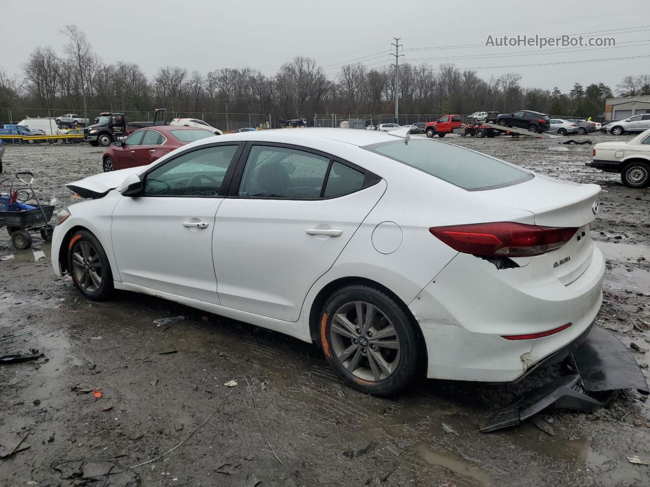 2018 Hyundai Elantra Sel White vin: 5NPD84LF2JH280140