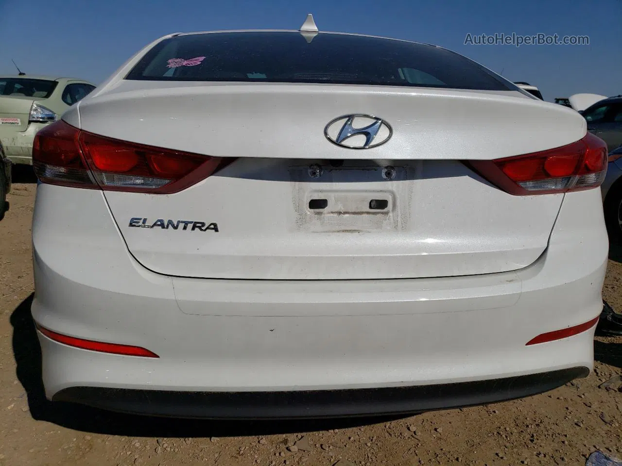 2018 Hyundai Elantra Sel White vin: 5NPD84LF2JH356326