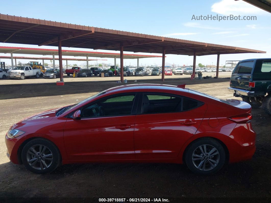 2018 Hyundai Elantra Sel Red vin: 5NPD84LF2JH368444