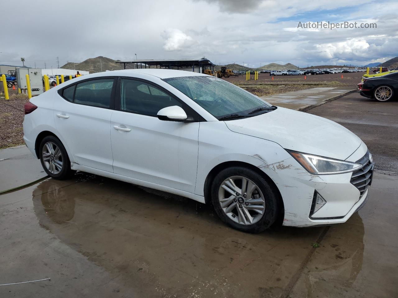 2019 Hyundai Elantra Sel Белый vin: 5NPD84LF2KH426893