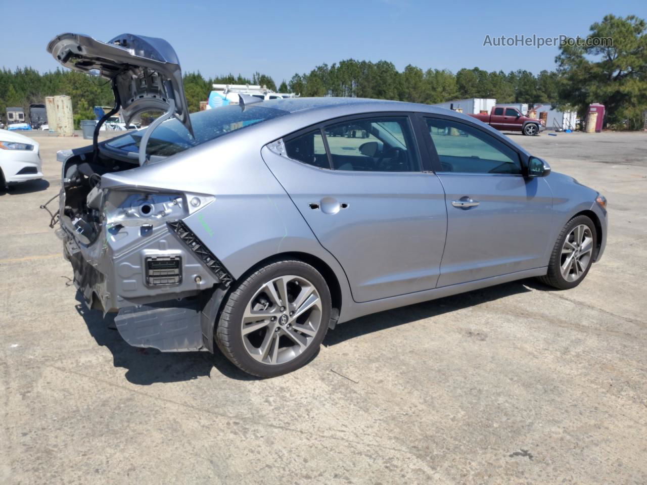 2017 Hyundai Elantra Se Silver vin: 5NPD84LF3HH012725