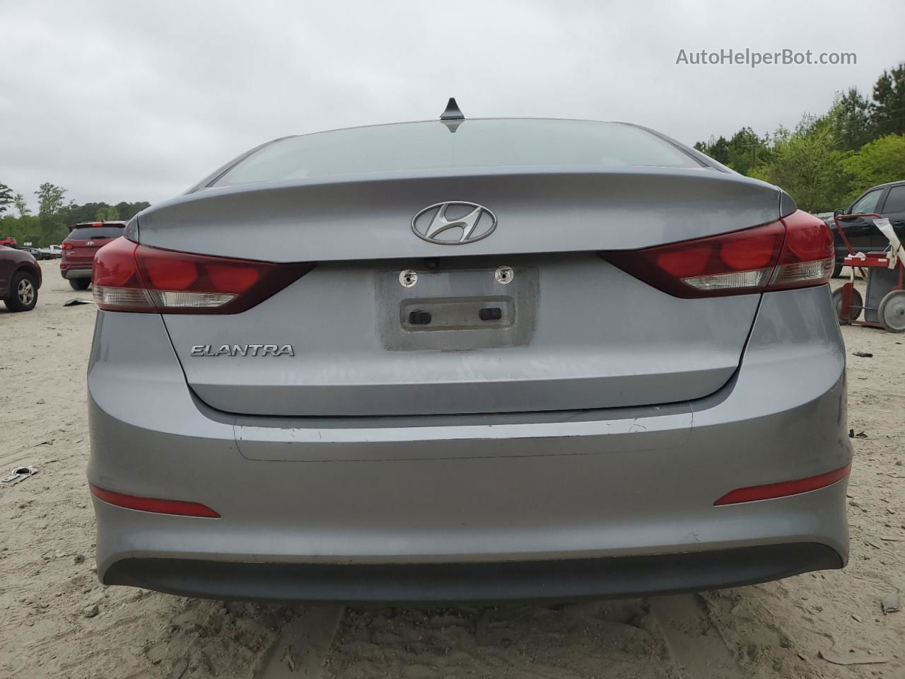 2017 Hyundai Elantra Se Silver vin: 5NPD84LF3HH027175