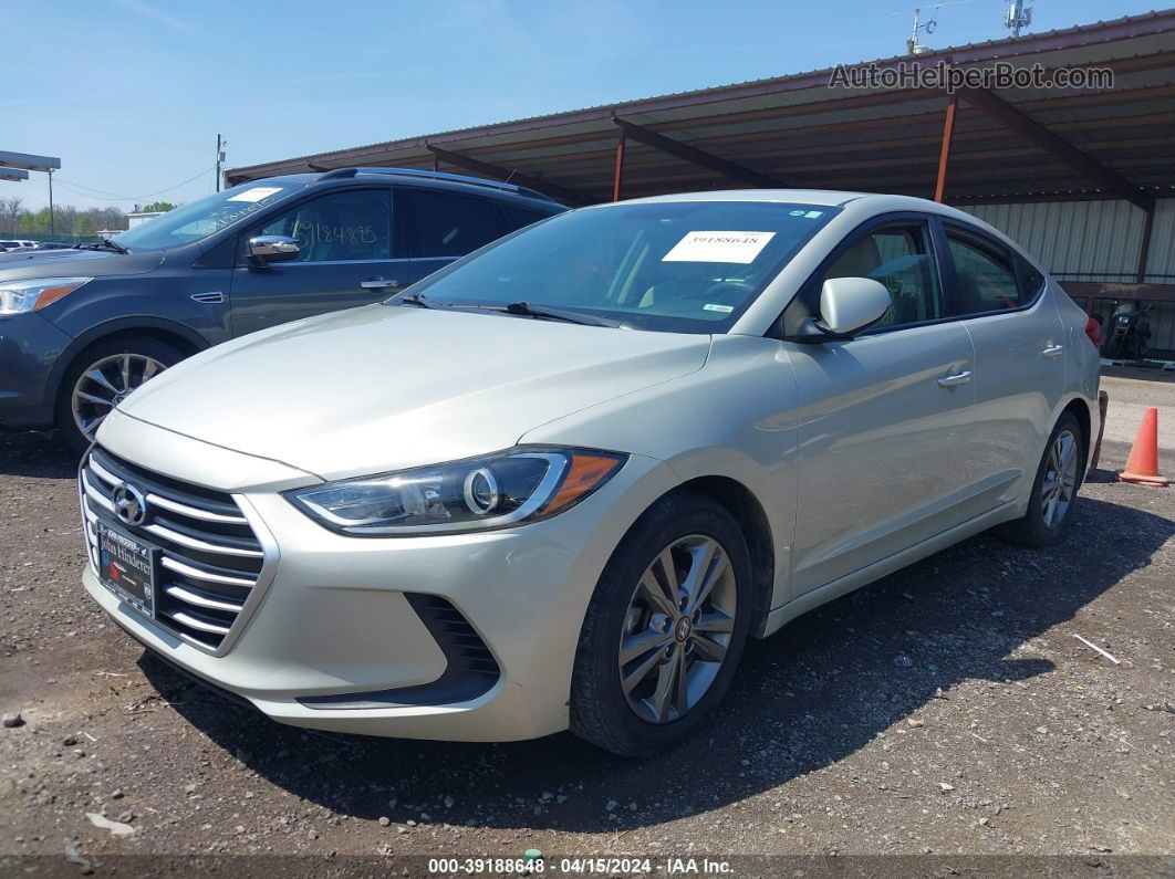 2017 Hyundai Elantra Se Tan vin: 5NPD84LF3HH071841