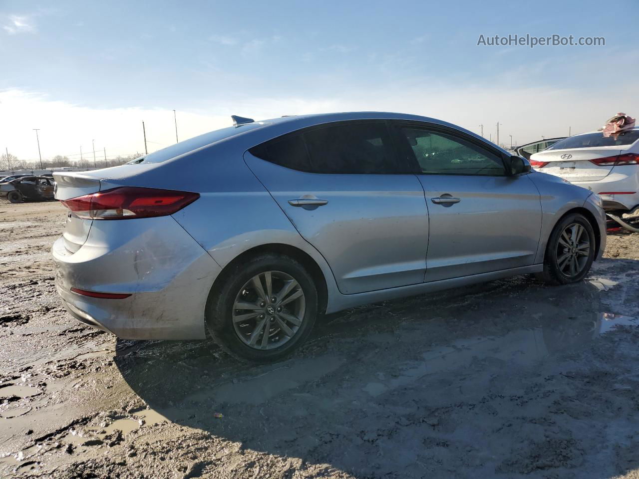 2017 Hyundai Elantra Se Silver vin: 5NPD84LF3HH099137