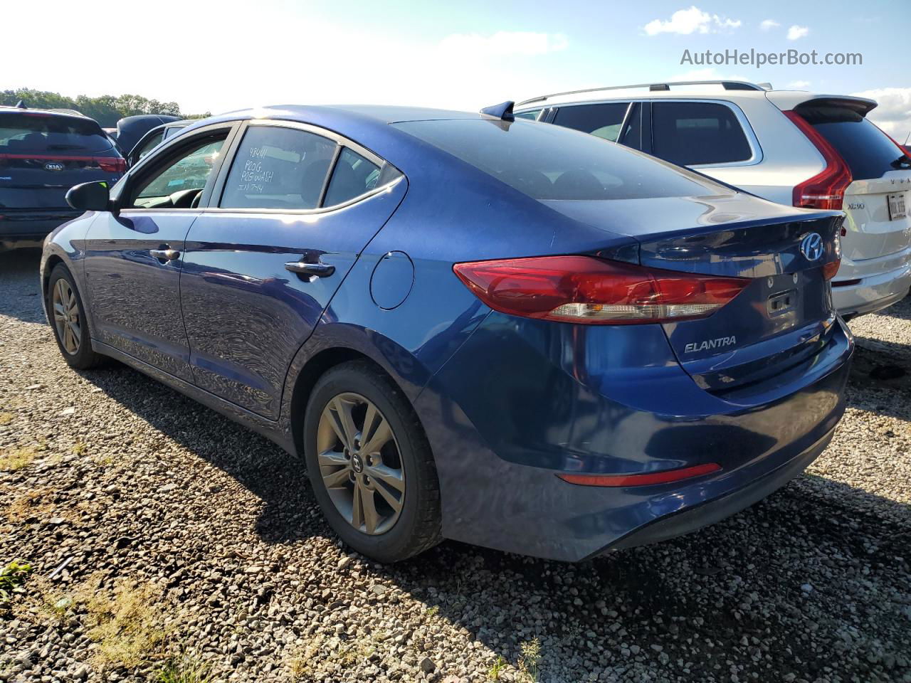 2017 Hyundai Elantra Se Blue vin: 5NPD84LF3HH115563