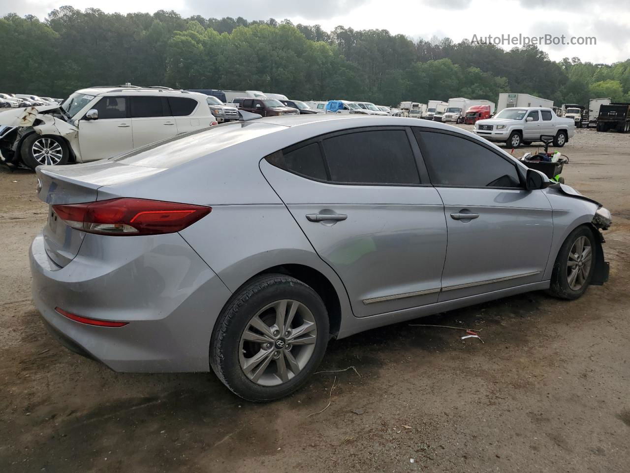 2017 Hyundai Elantra Se Silver vin: 5NPD84LF3HH200239