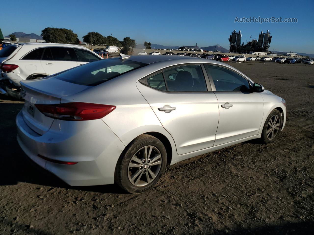 2018 Hyundai Elantra Sel Silver vin: 5NPD84LF3JH227933