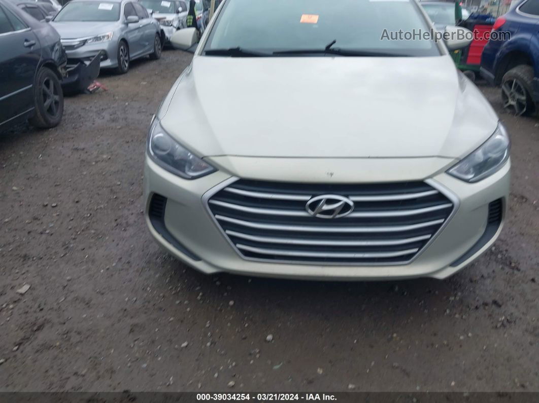 2018 Hyundai Elantra Sel Серебряный vin: 5NPD84LF3JH238799