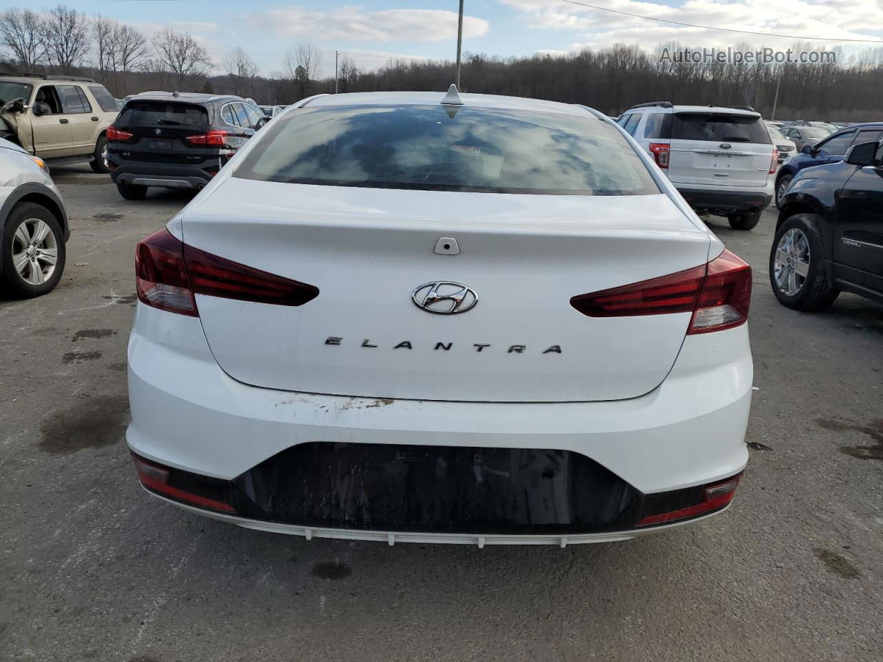 2019 Hyundai Elantra Sel White vin: 5NPD84LF3KH460972