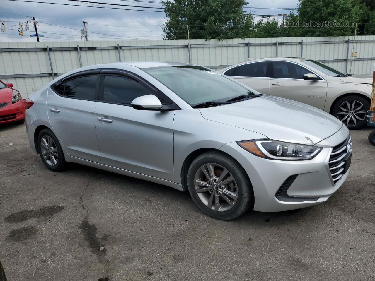 2017 Hyundai Elantra Se Silver vin: 5NPD84LF4HH027377