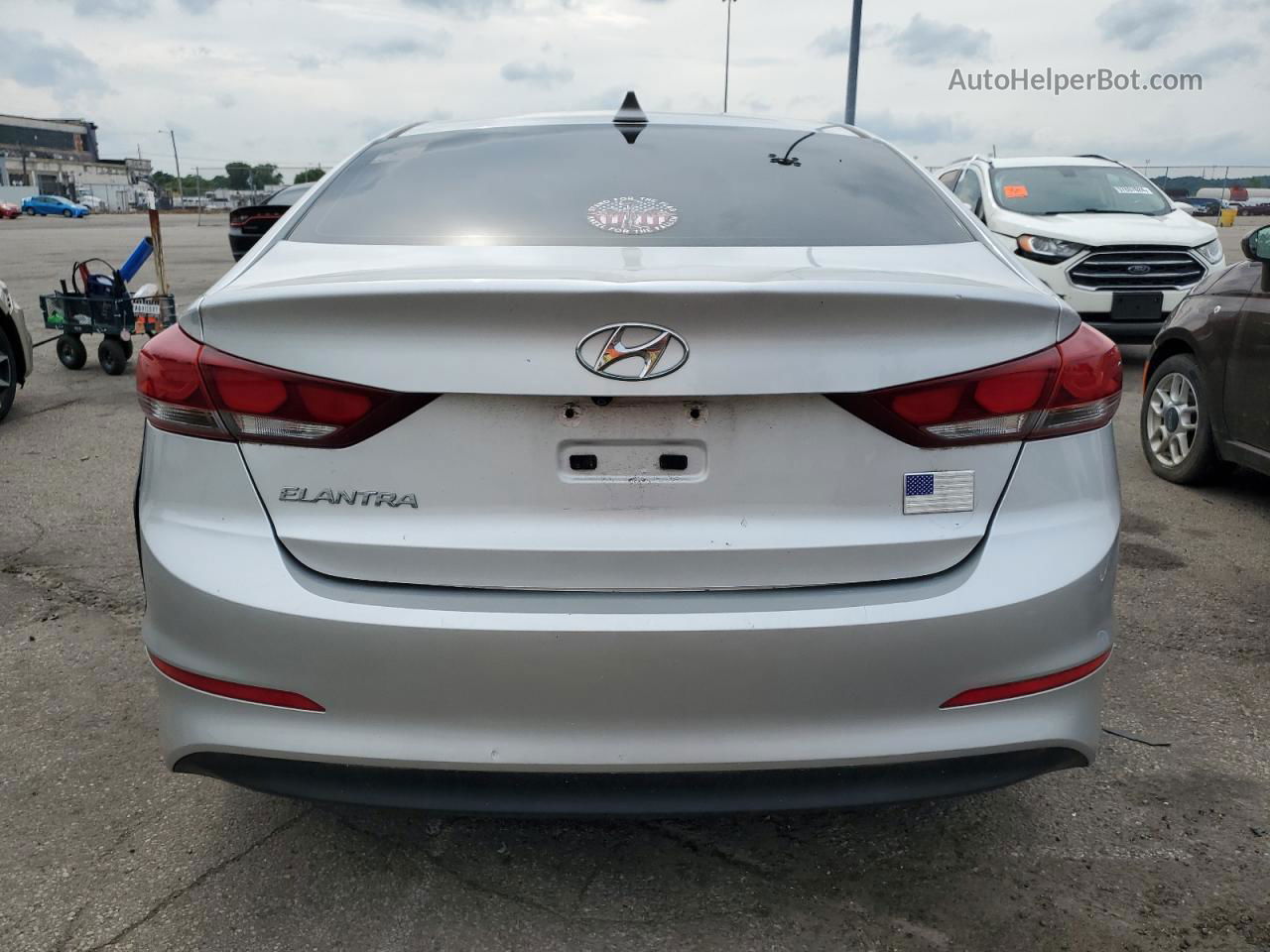 2017 Hyundai Elantra Se Silver vin: 5NPD84LF4HH027377