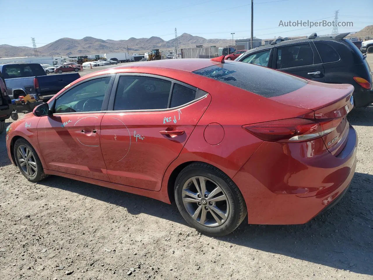 2017 Hyundai Elantra Se Red vin: 5NPD84LF4HH118312