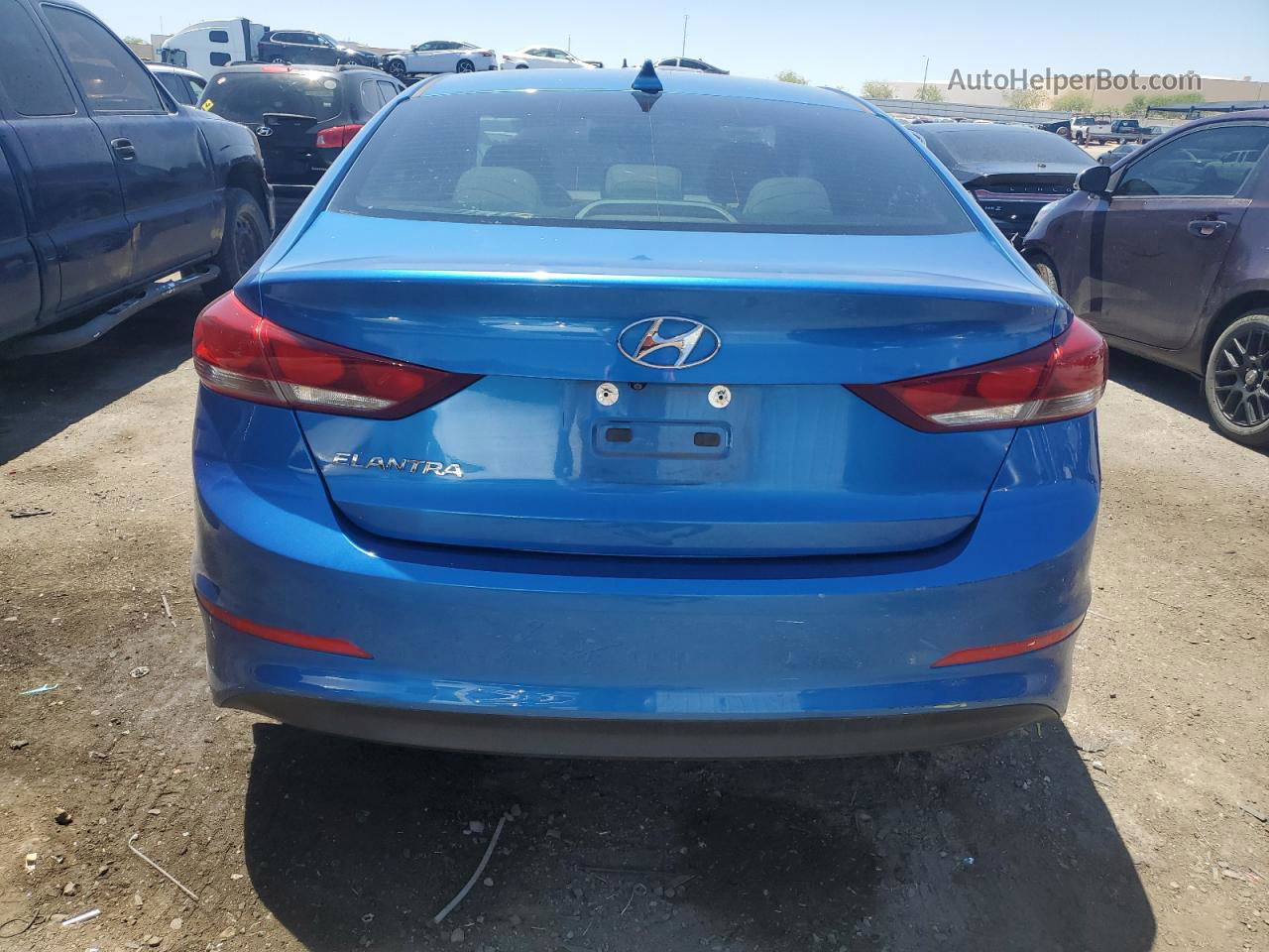 2017 Hyundai Elantra Se Blue vin: 5NPD84LF4HH209161