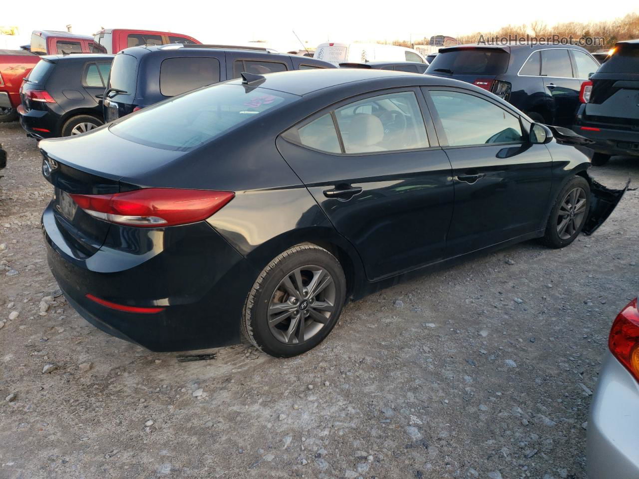 2018 Hyundai Elantra Sel Black vin: 5NPD84LF4JH226693