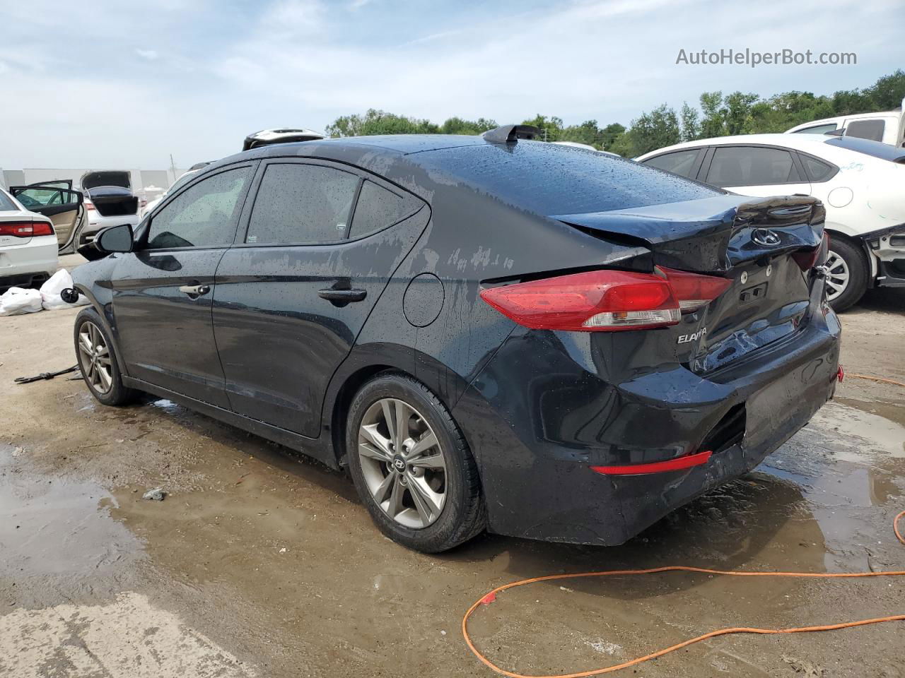 2018 Hyundai Elantra Sel Черный vin: 5NPD84LF4JH336143